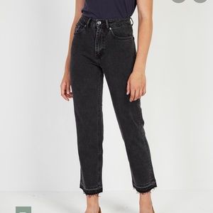 Patti straight leg High rise crop